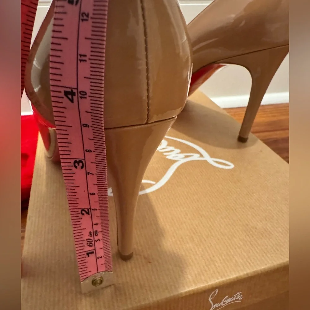 Christian Louboutin Beige Patent Leather Rounded Toe Pump Heels - Picture 12 of 16